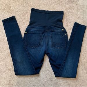 EUC DL196 “a pea in the pod” maternity skinny jeans